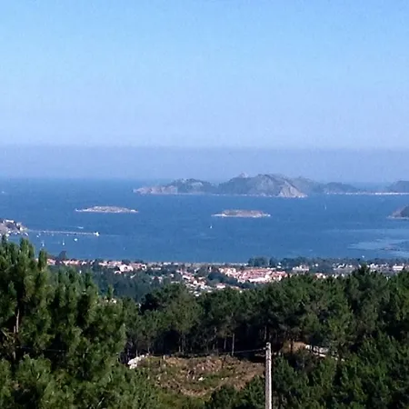 Mar Y Montaña En Rías Baixas * Gondomar